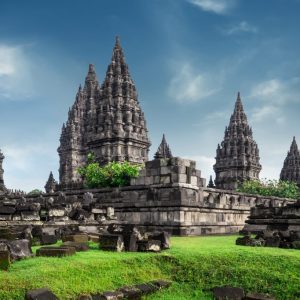 prambanan-lhindu-temple-ruins-java-indonesia--e1608536848612.jpg